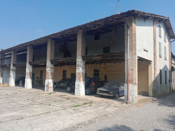casa indipendente in vendita a Crema