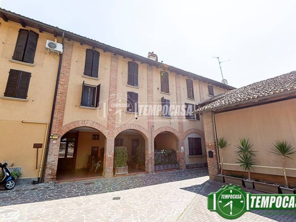 appartamento in vendita a Crema in zona San Bernardino