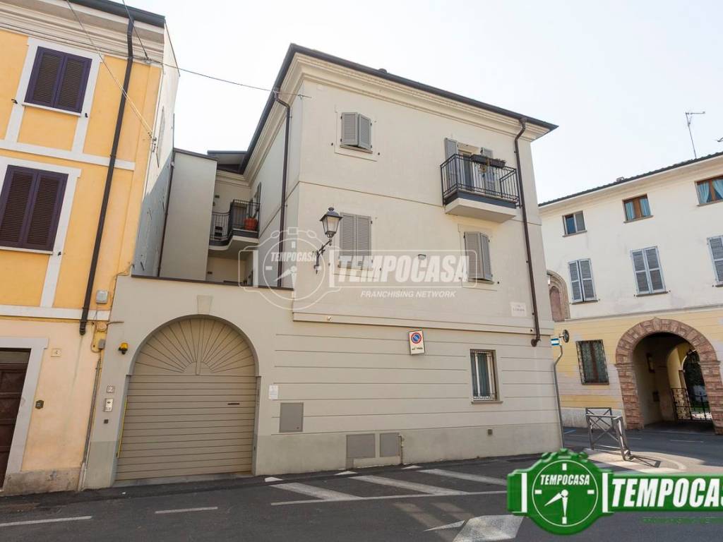 casa indipendente in vendita a Crema