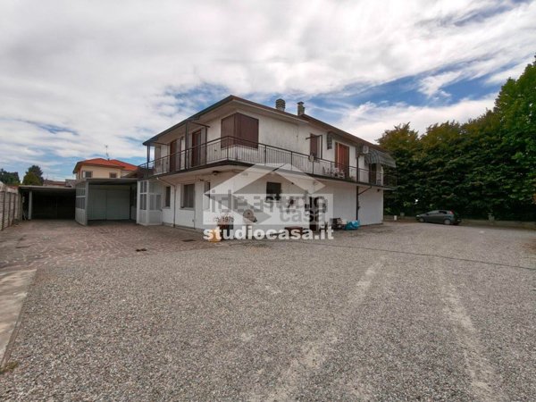 casa indipendente in vendita a Crema