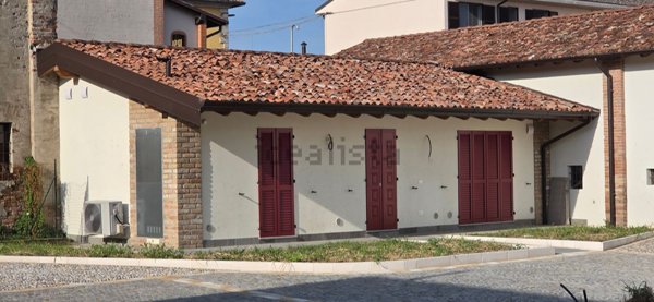 casa indipendente in vendita a Crema