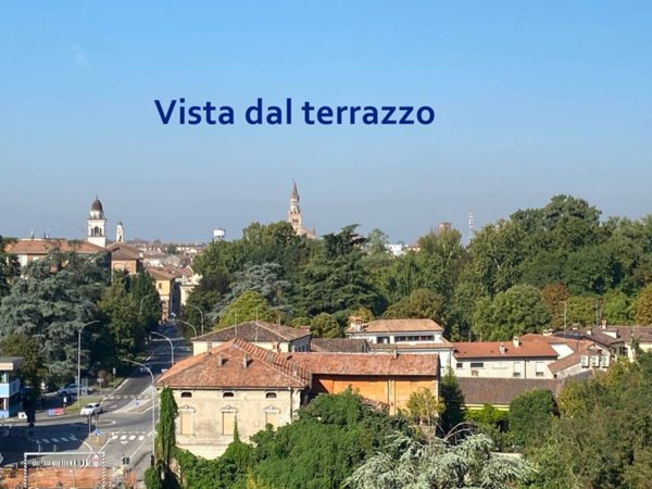 appartamento in vendita a Crema in zona San Bernardino