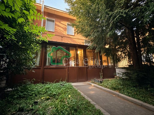 casa indipendente in vendita a Crema