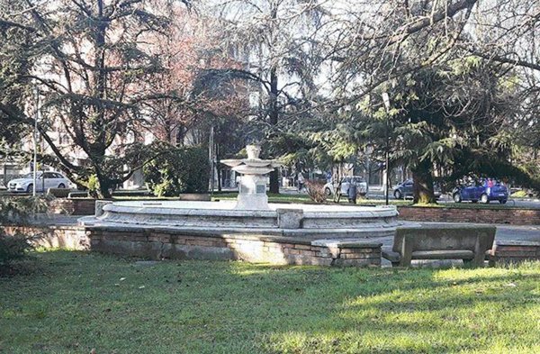 negozio in vendita a Crema