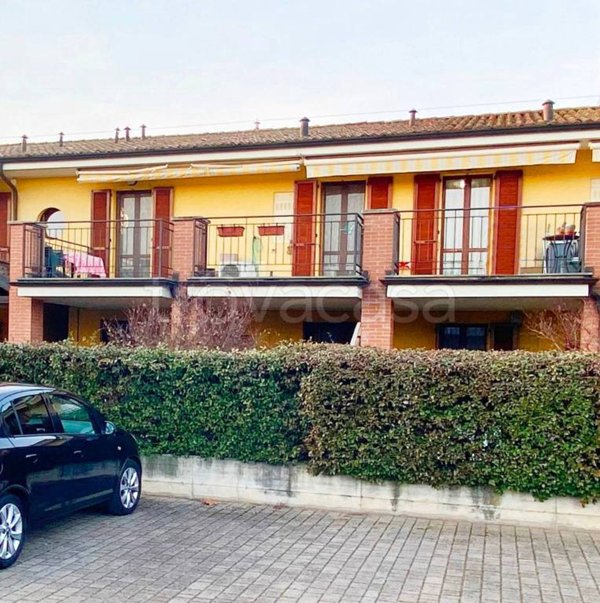 casa indipendente in vendita a Crema in zona San Bernardino