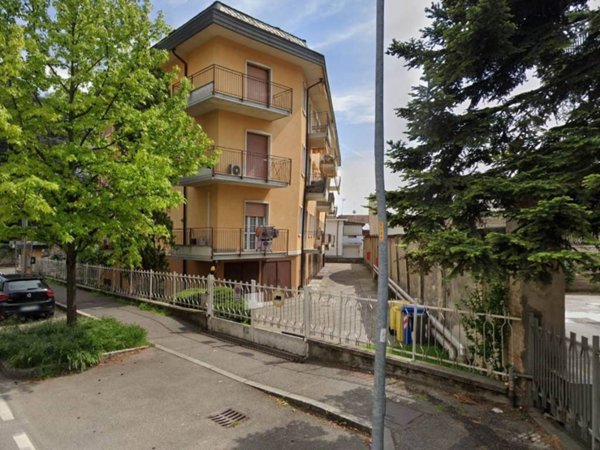 box auto in vendita a Crema