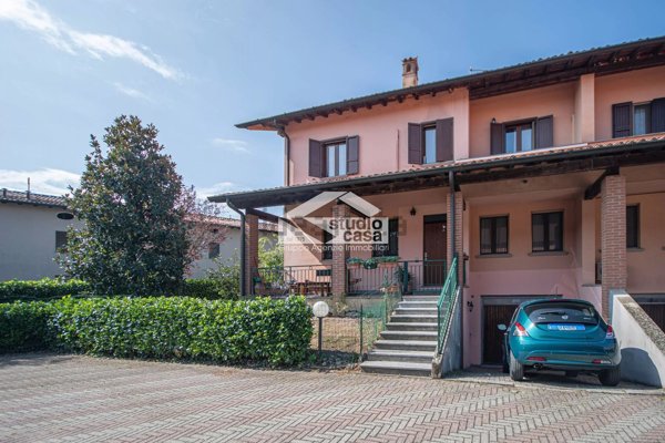 casa indipendente in vendita a Crema