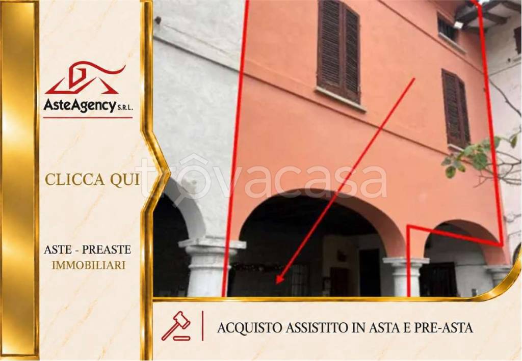 casa indipendente in vendita a Crema