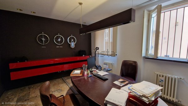 ufficio in vendita a Crema