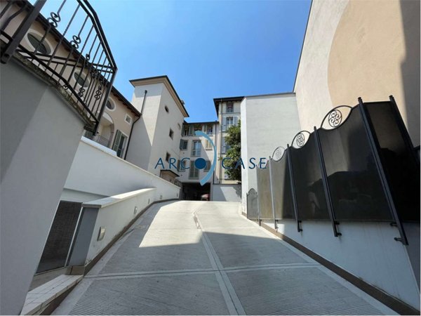 box auto in vendita a Crema
