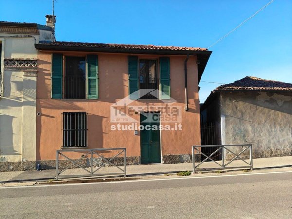 casa indipendente in vendita a Crema in zona San Bernardino