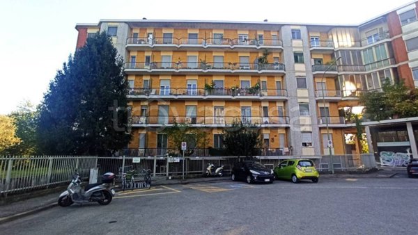 appartamento in vendita a Cremona in zona Viale Po