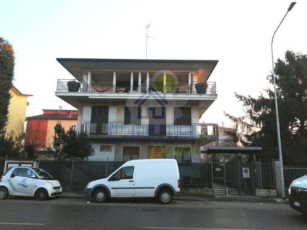 appartamento in vendita a Cremona in zona Via del Giordano