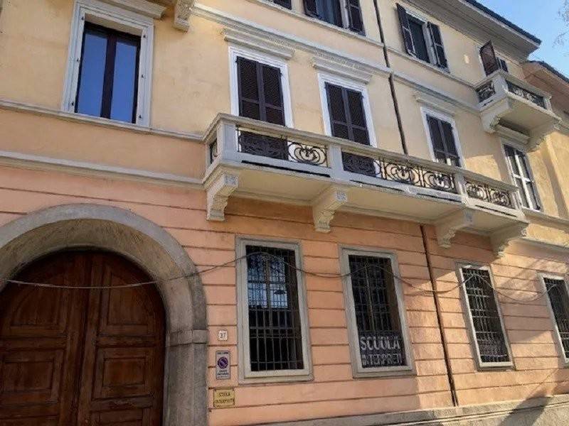 appartamento in vendita a Cremona in zona Piazza Castello