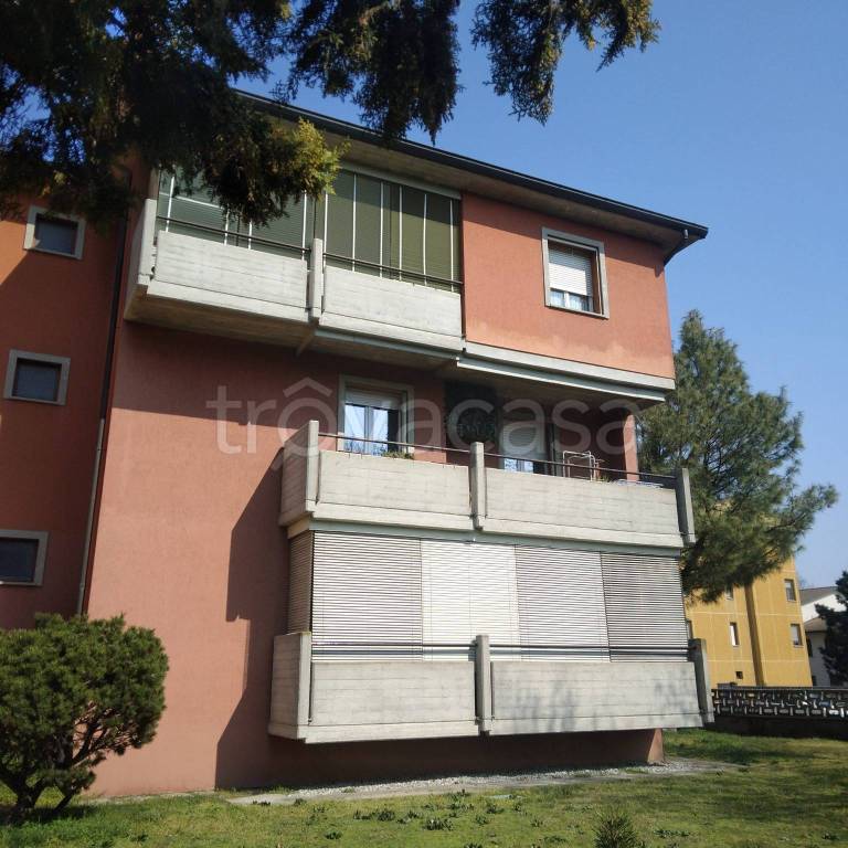 appartamento in vendita a Cremona in zona Cavatigozzi