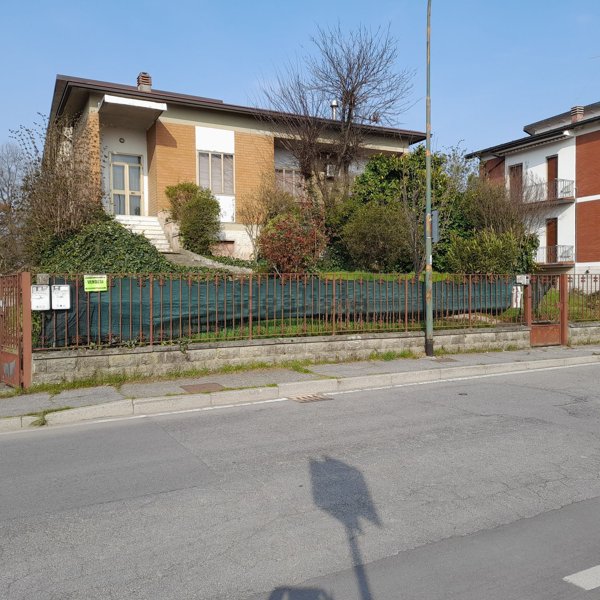 casa indipendente in vendita a Cremona