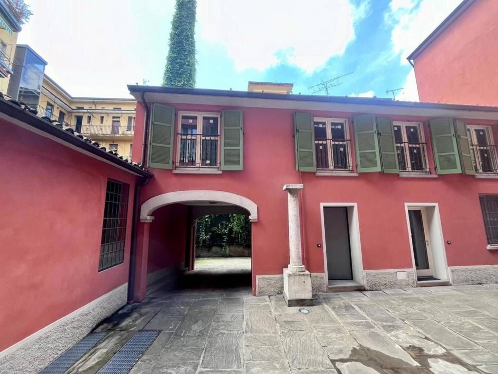 appartamento in vendita a Cremona in zona Piazza Castello