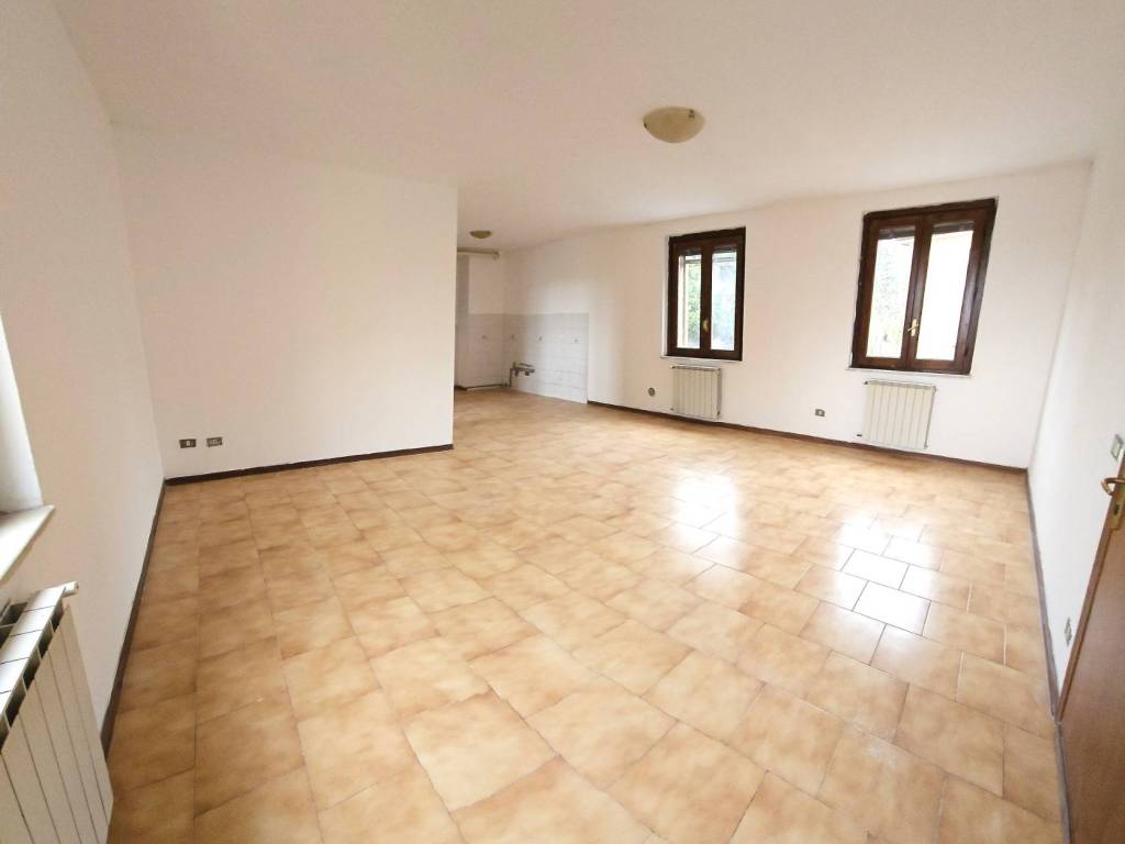 appartamento in vendita a Cremona in zona Bagnara