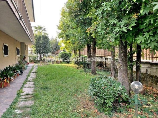 casa indipendente in vendita a Cremona