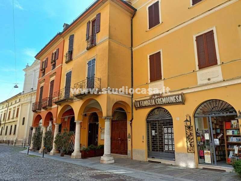 appartamento in vendita a Cremona in zona Cremona Centro
