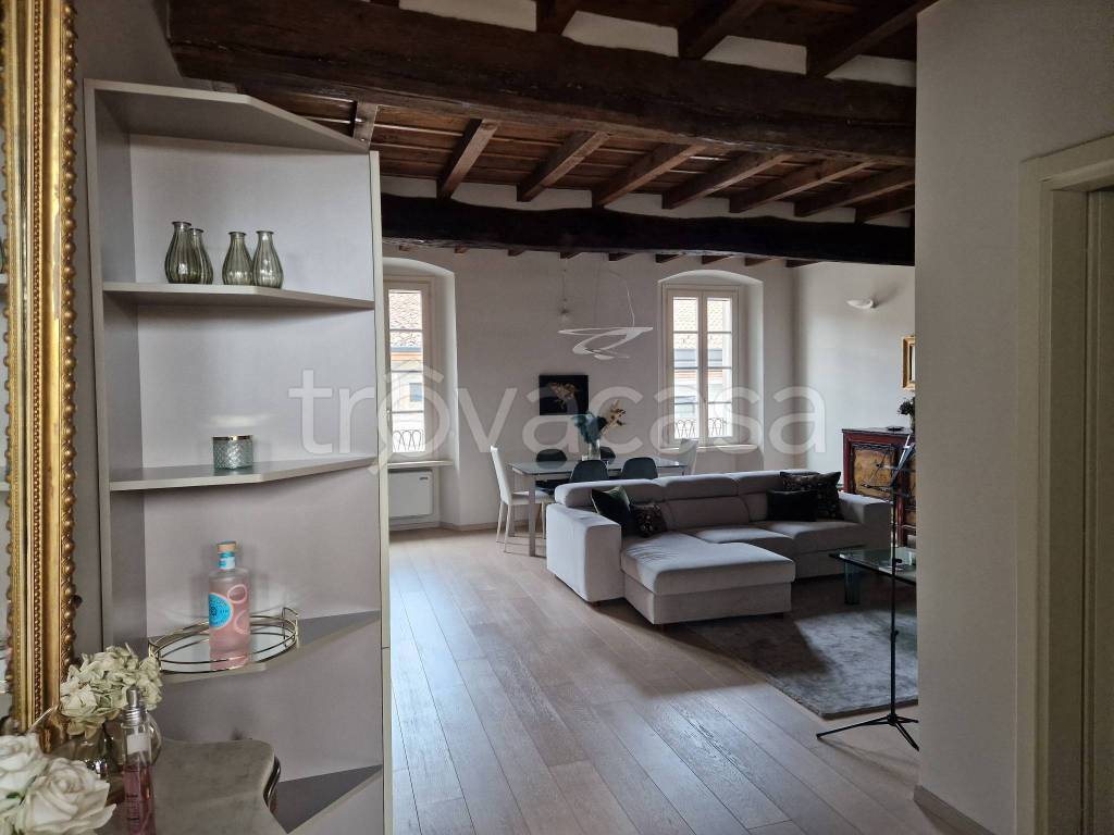 appartamento in vendita a Cremona in zona Cremona Centro
