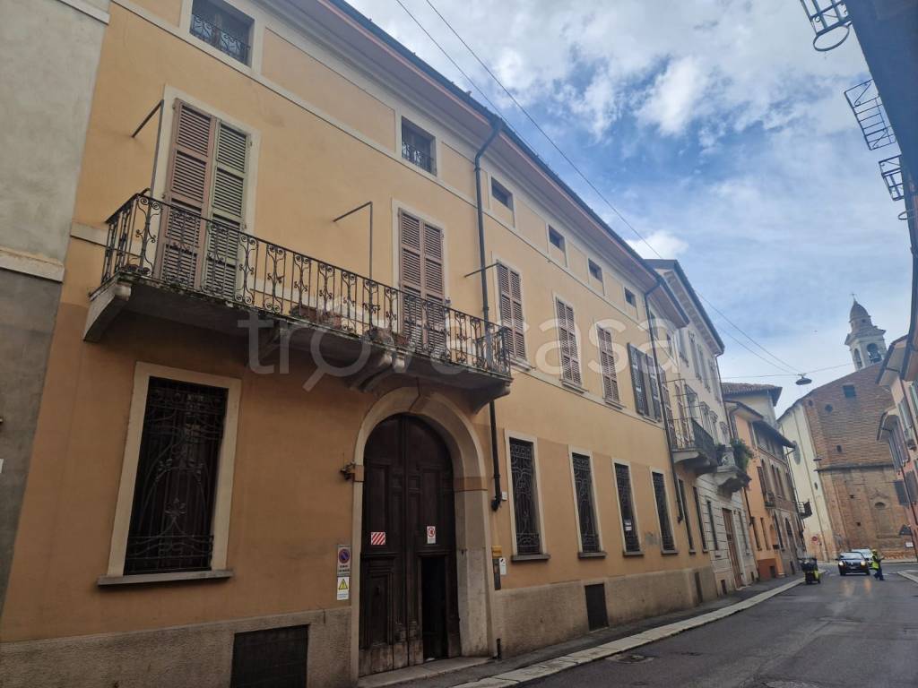 ufficio in vendita a Cremona in zona Cremona Centro
