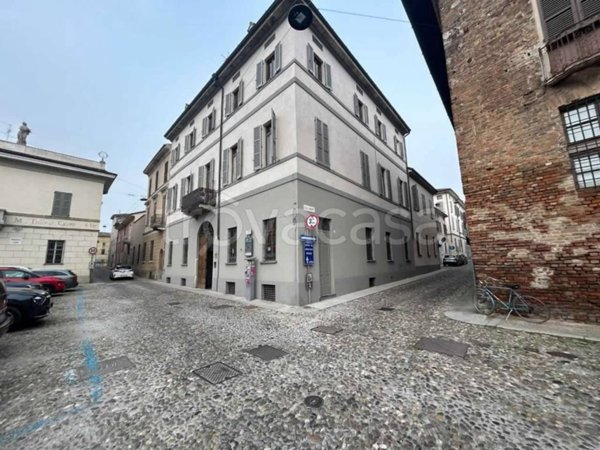 appartamento in vendita a Cremona in zona Cremona Centro