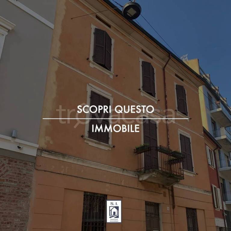casa indipendente in vendita a Cremona in zona Cremona Centro