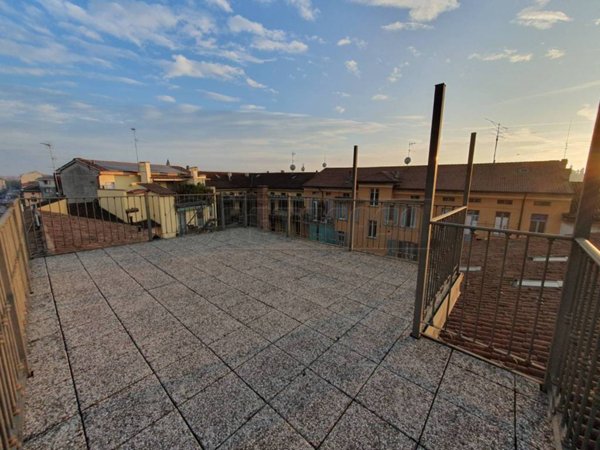 appartamento in vendita a Cremona in zona Piazza Castello