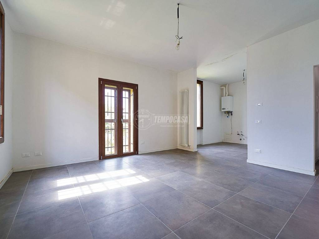 appartamento in vendita a Cremona in zona Maristella