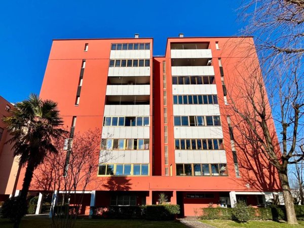 appartamento in vendita a Cremona in zona Via Giuseppina