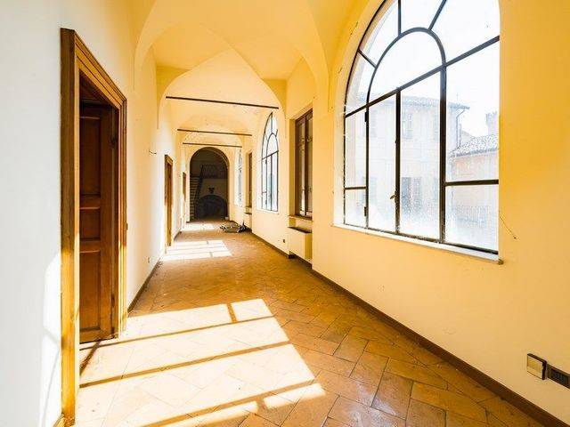 intera palazzina in vendita a Cremona in zona Piazza Castello