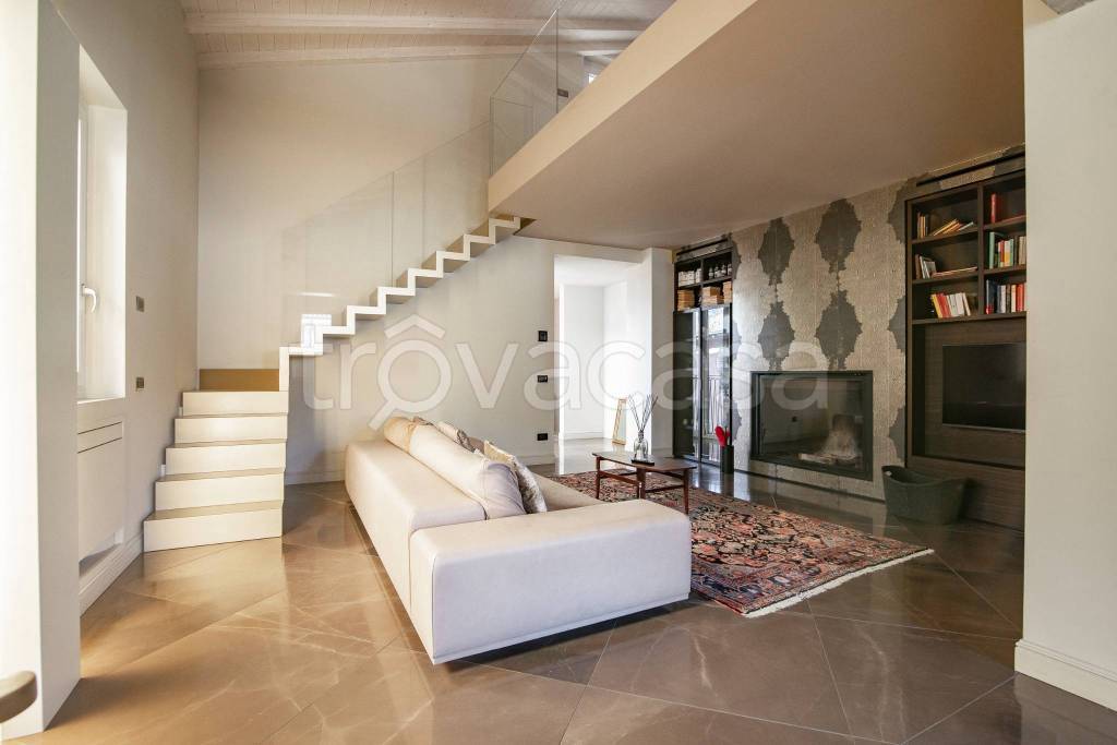 casa indipendente in vendita a Cremona in zona Cremona Centro