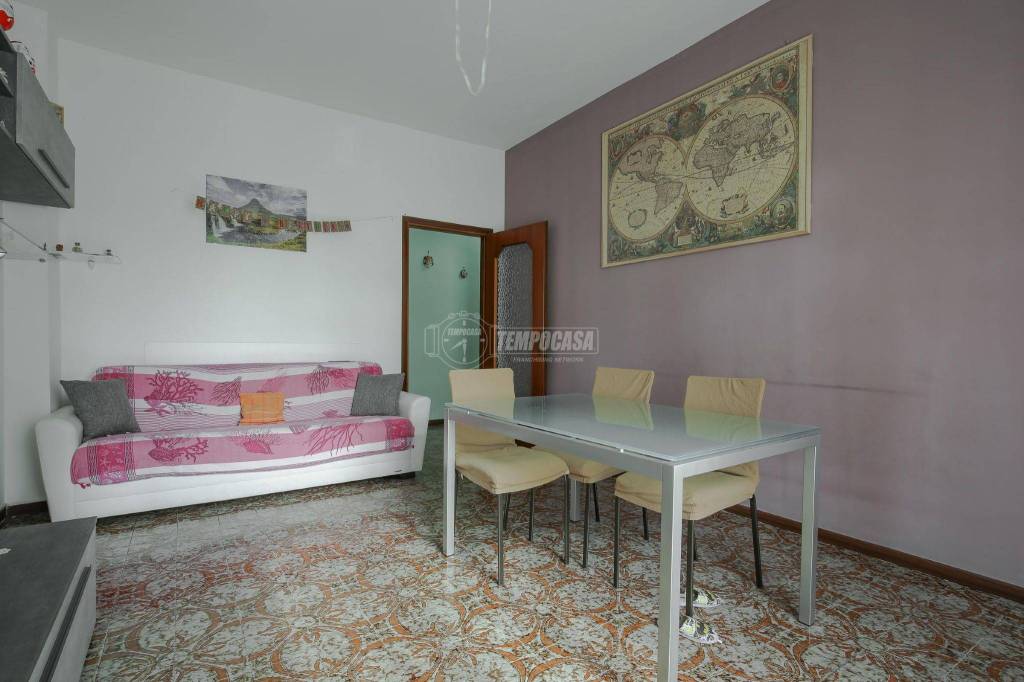 appartamento in vendita a Cremona in zona Via Dante