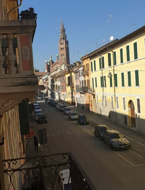 casa indipendente in vendita a Cremona in zona Cremona Centro