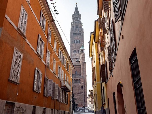 appartamento in vendita a Cremona in zona Cremona Centro