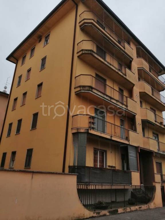 appartamento in vendita a Cremona in zona Piazza Castello