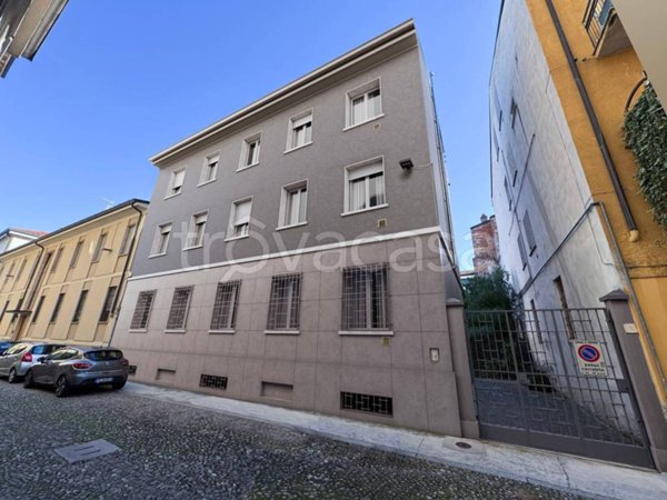 appartamento in vendita a Cremona in zona Cremona Centro