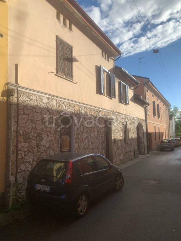 appartamento in vendita a Cremona in zona Via Giuseppina