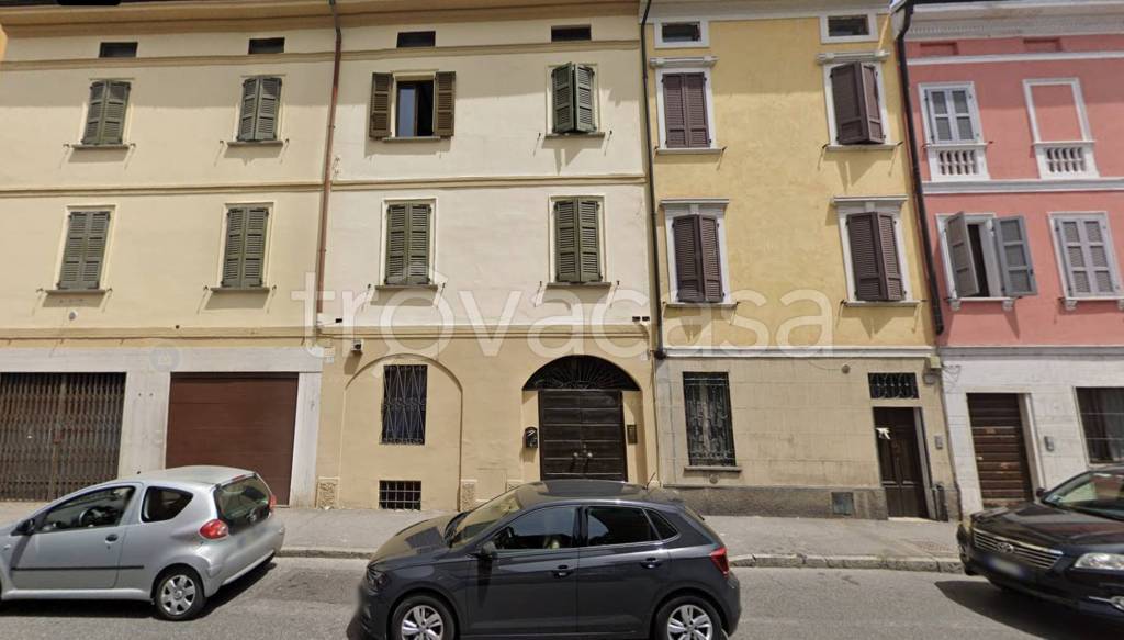 appartamento in vendita a Cremona in zona Cremona Centro