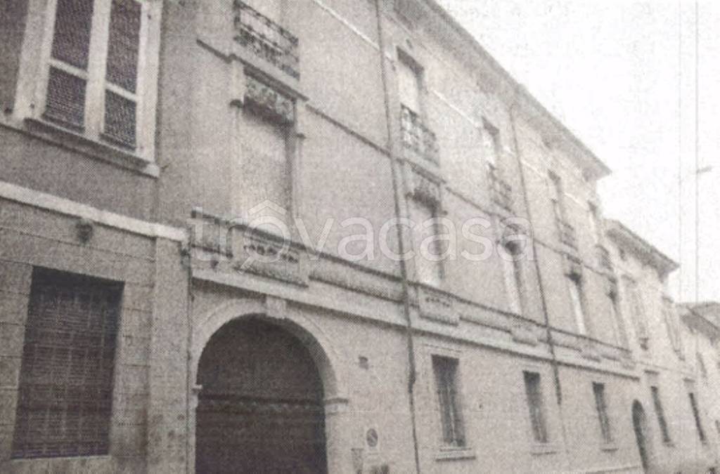 appartamento in vendita a Cremona in zona Cremona Centro