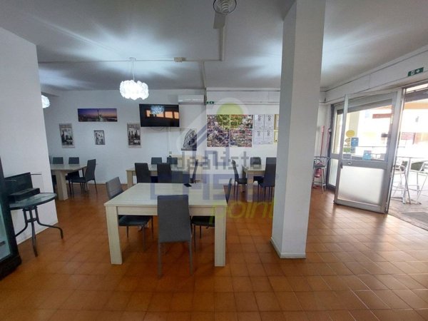 locale di sgombero in vendita a Cremona