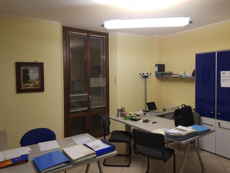 ufficio in vendita a Cremona