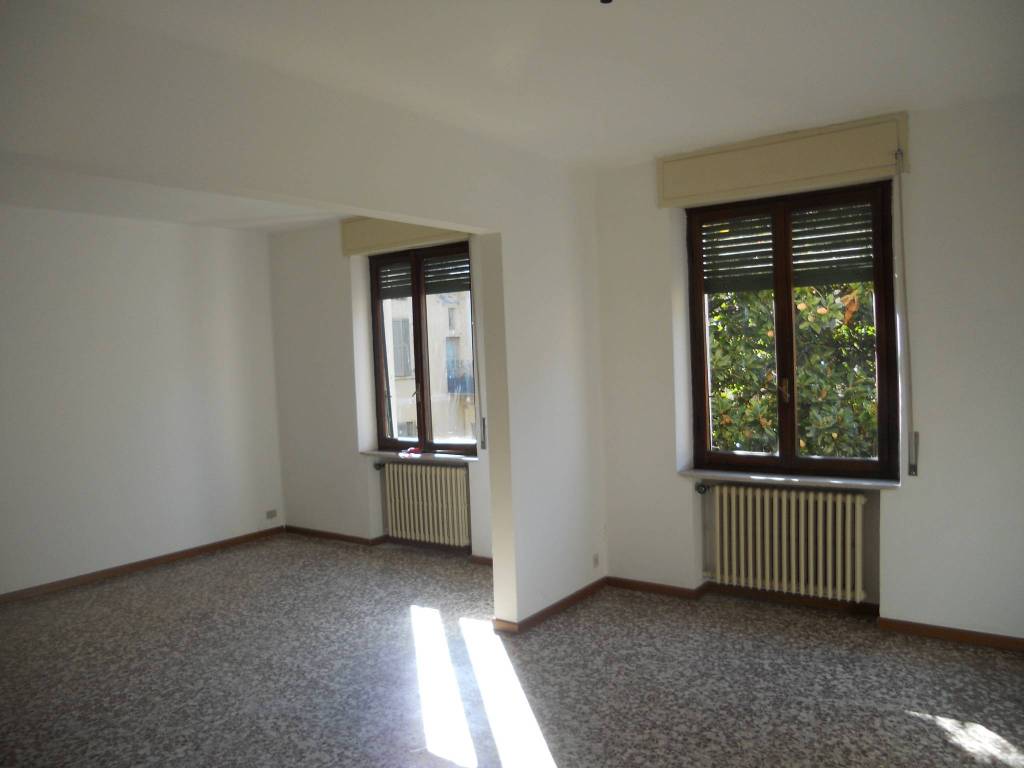 appartamento in vendita a Cremona in zona Piazza Risorgimento