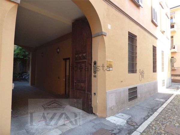 appartamento in vendita a Cremona in zona Corso Garibaldi