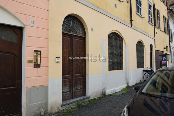 appartamento in vendita a Cremona in zona Viale Po