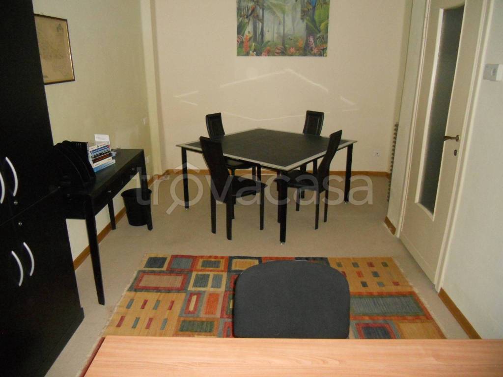 appartamento in vendita a Cremona in zona Piazza Risorgimento