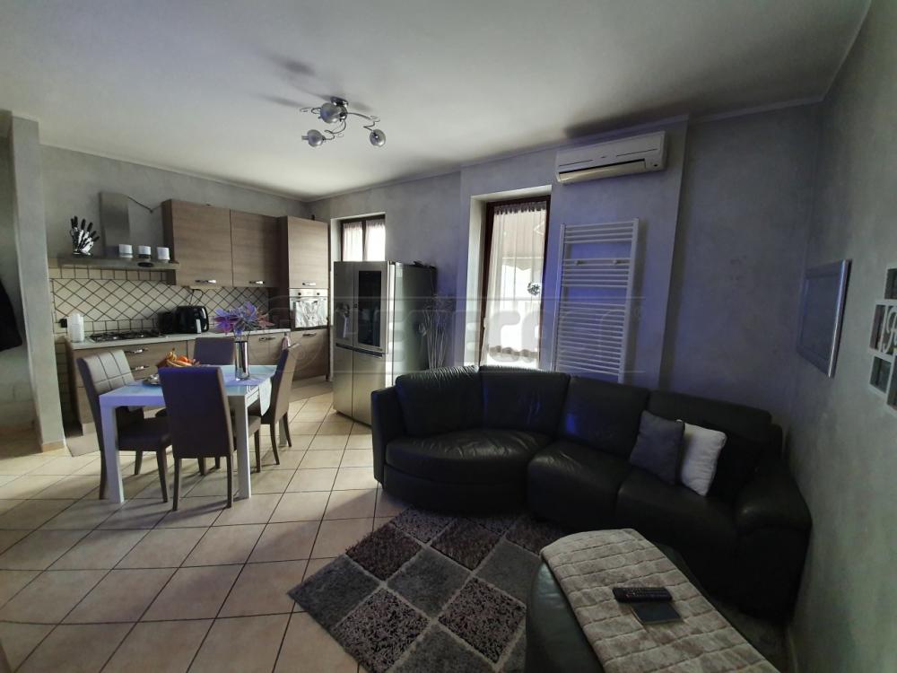 casa indipendente in vendita a Cremona in zona Piazza Risorgimento