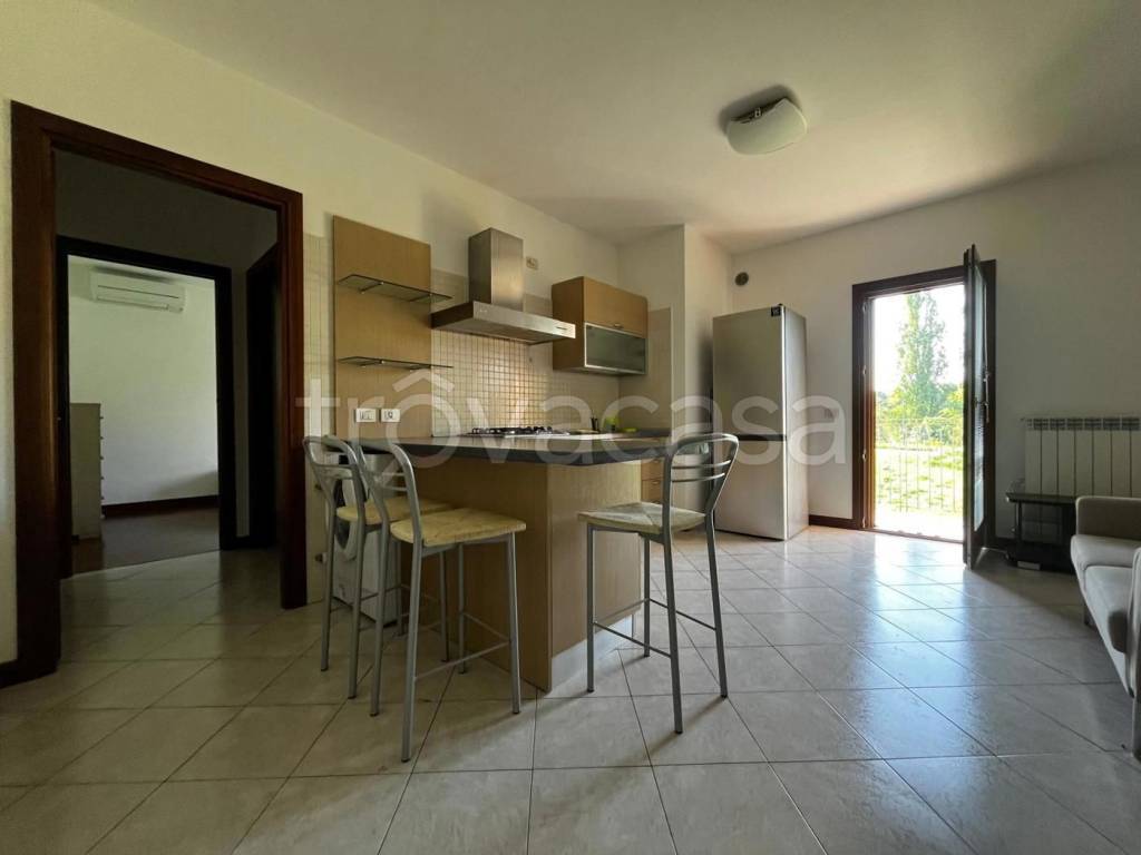 appartamento in vendita a Cremona in zona Viale Po