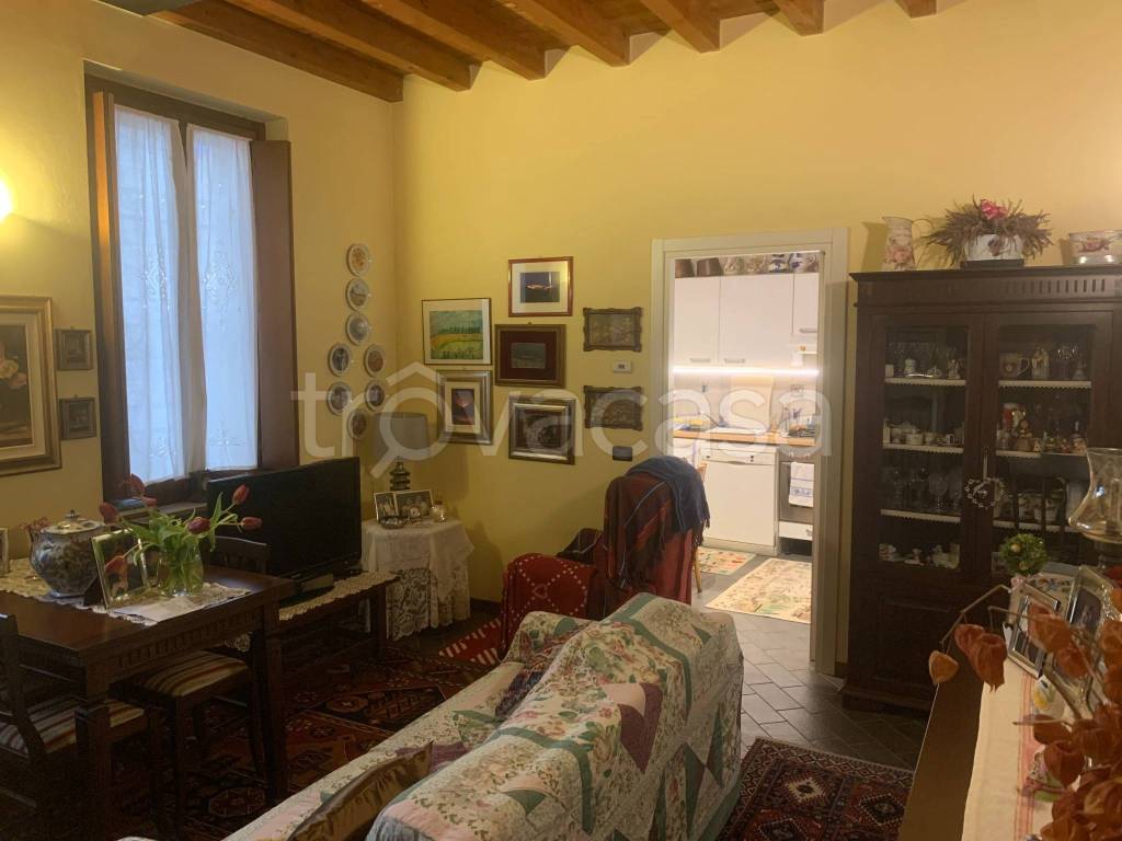 appartamento in vendita a Cremona in zona Via Dante